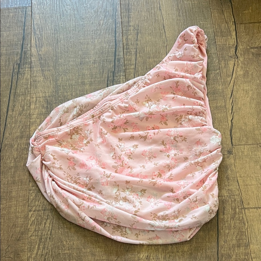 SHEIN Pink Lace-Trimmed Top